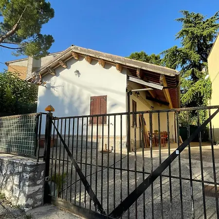 La Casetta Di Carlotta A *